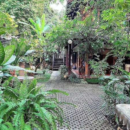 Santitham Guest House Chiang Mai Ngoại thất bức ảnh