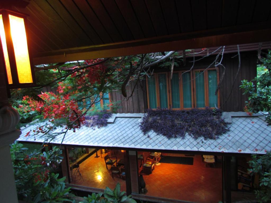 Santitham Guest House Chiang Mai Ngoại thất bức ảnh