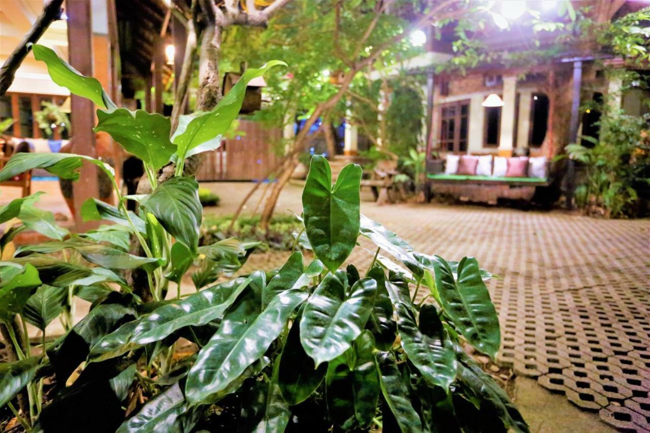 Santitham Guest House Chiang Mai Ngoại thất bức ảnh